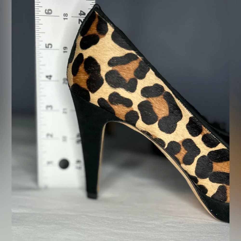 Vaneli Leopard Print Calf Hair Peep Toe Pumps Heels Womens‎ Size 8 Classic Fall